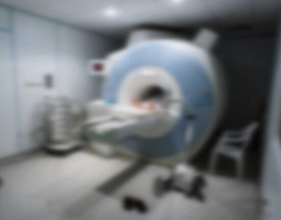 Magnetic Resonance Imaging (fMRI)